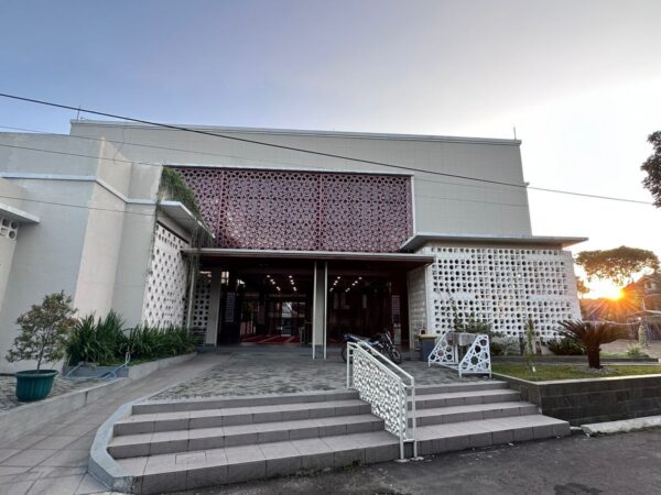 Pintu Masuk Arah Selatan