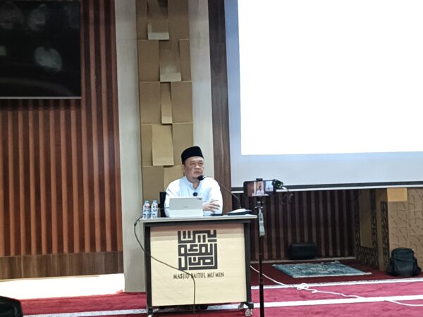 Kajian Ahad, MENGATUR KEUANGAN KELUARGA SECARA ISLAMI