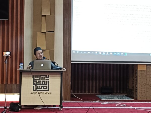 Kajian Rabu, Cinta Nabi menuju Ridha Allah