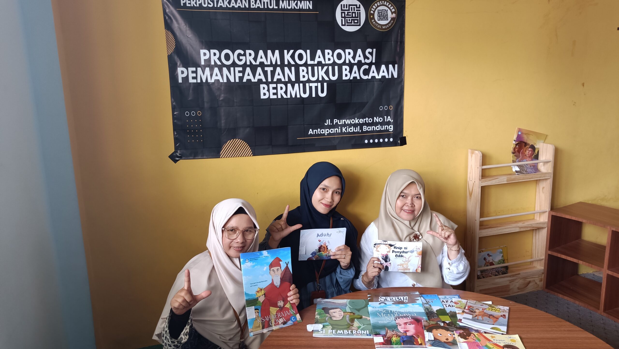 Program Kolaborasi Pemanfaatan Buku Bacaan Bermutu Program Kolaborasi Pemanfaatan Buku Bacaan Bermutu
