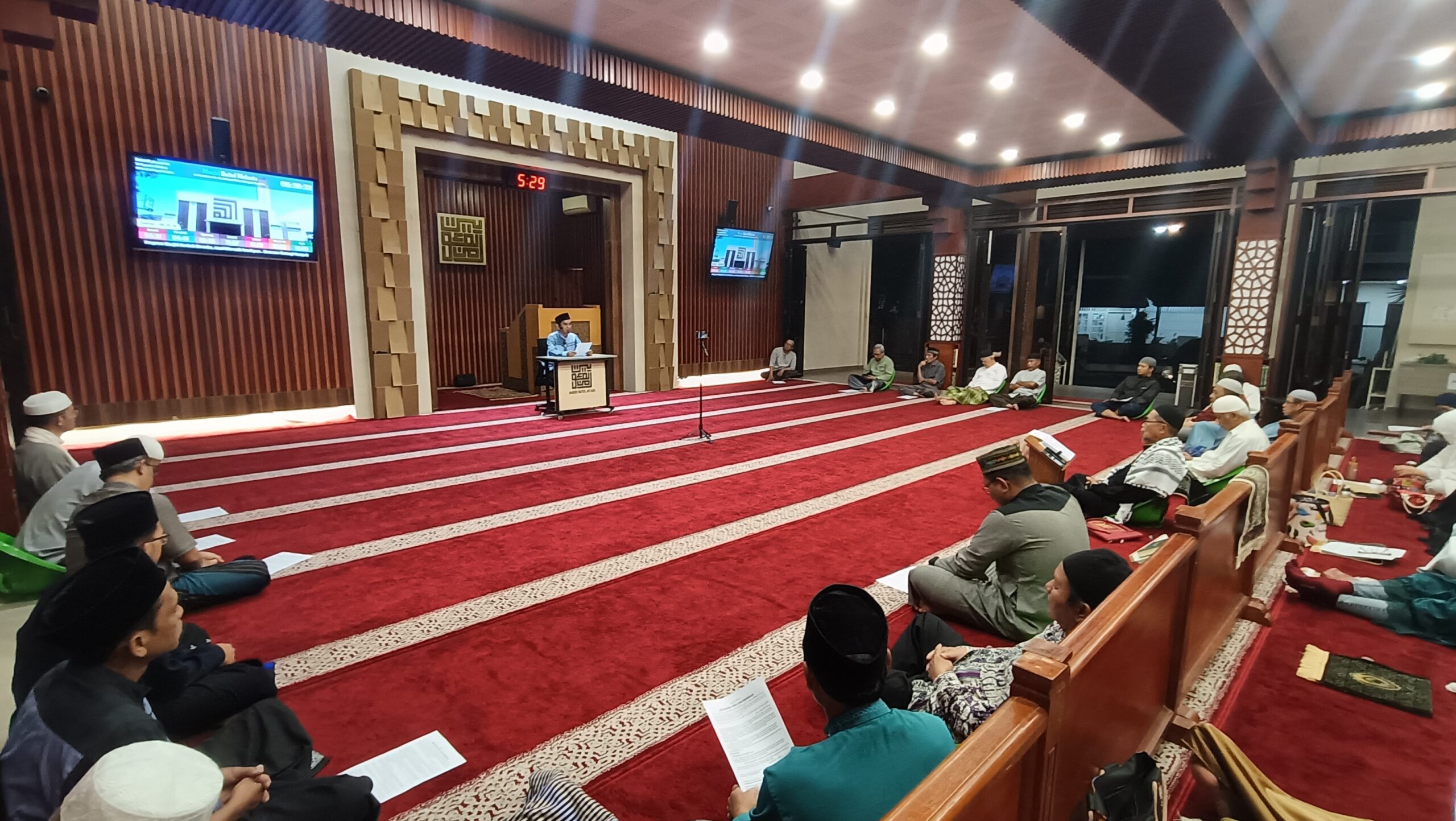 Kajian Jum'at. Berlindung dari 5 Keburukan